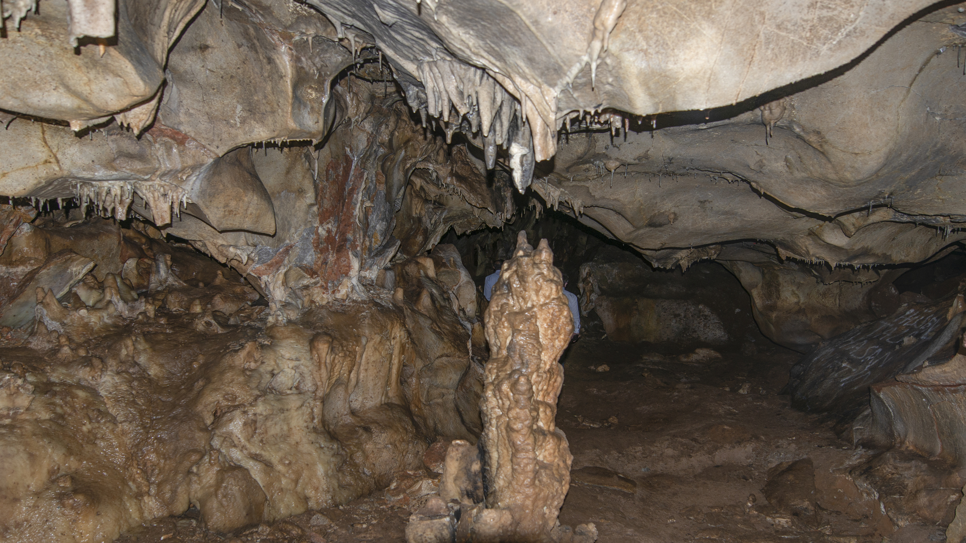 Tulumtaş Mağarası