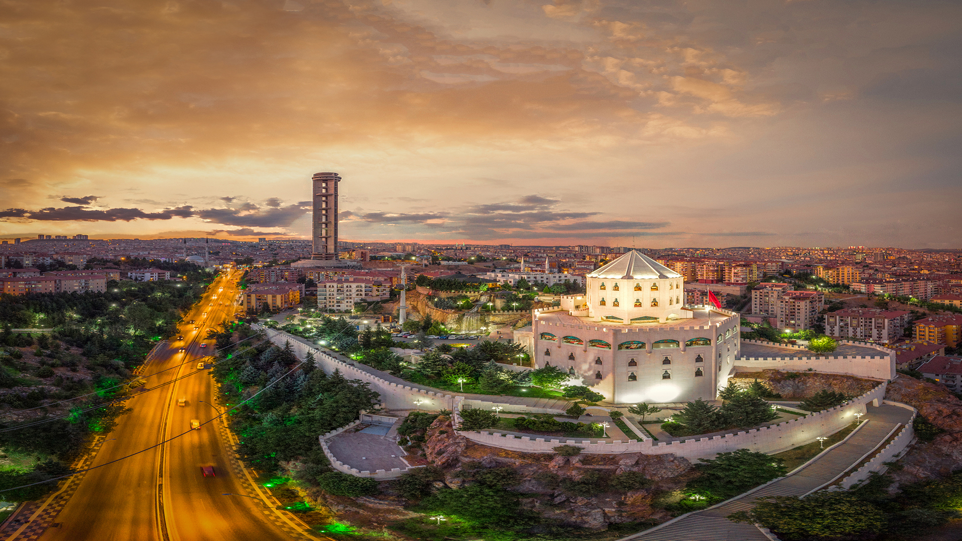 Estergon Türk Kültür Merkezi