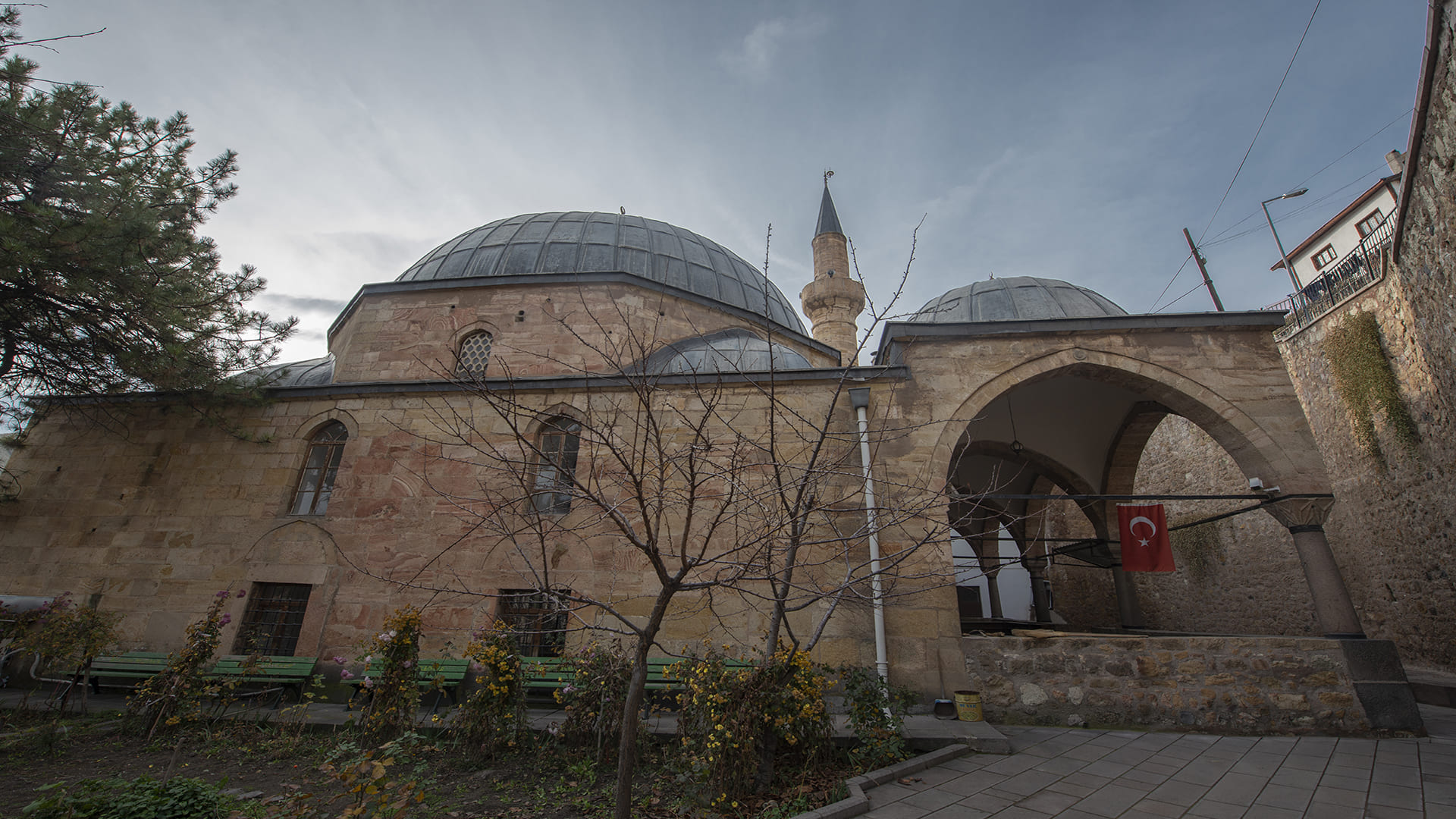 Kurşunlu Camii