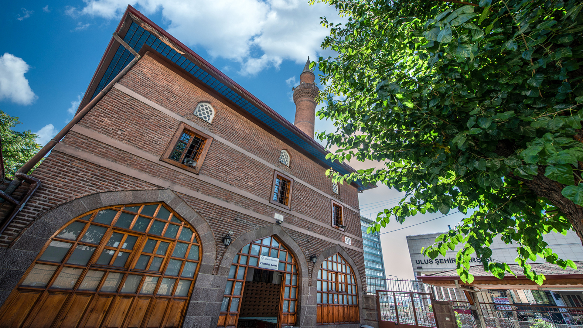 Zincirli Camii