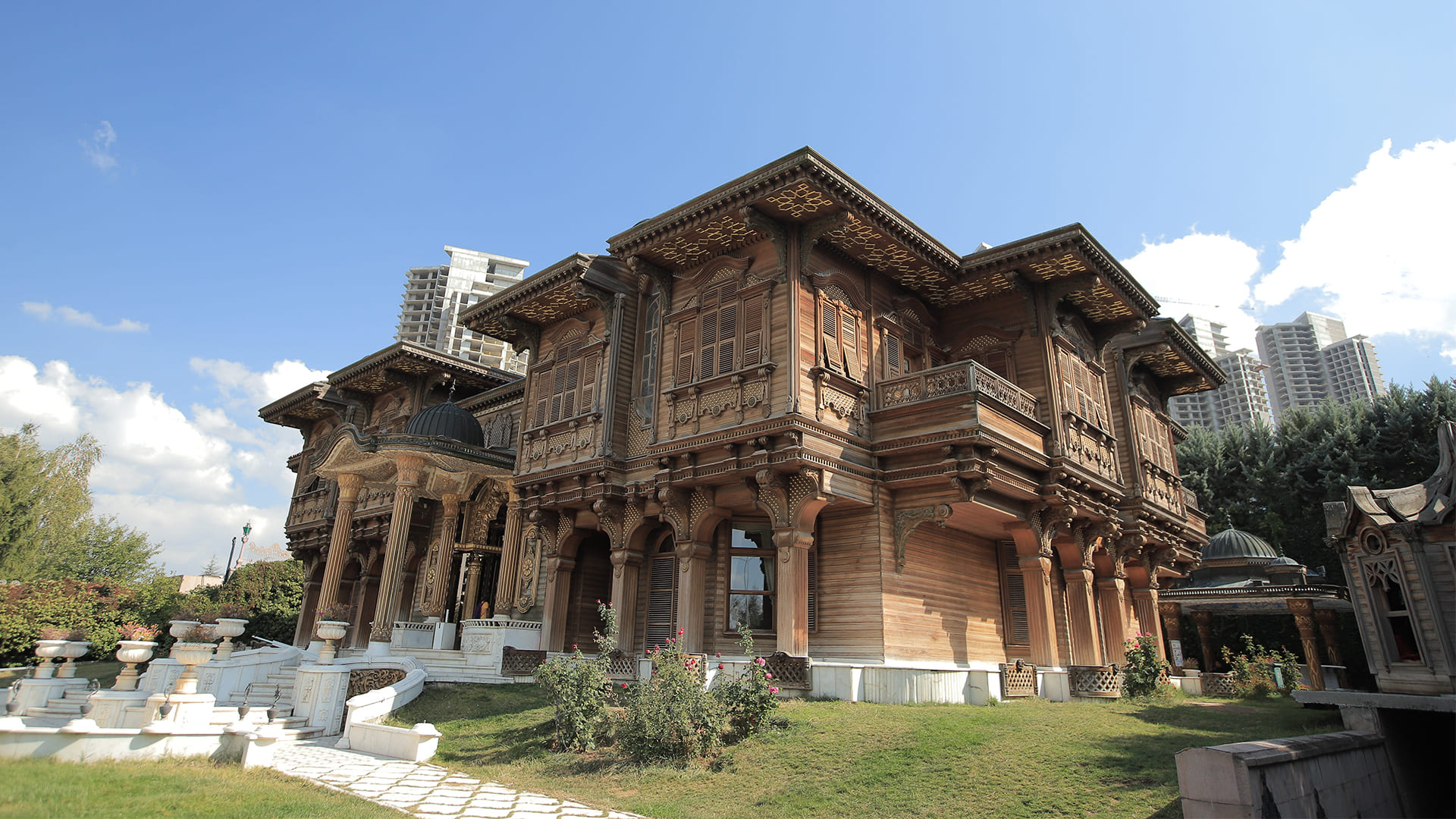 Anadolu Mimarlık ve Mobilya Kültürel Mirası Müzesi - Altınköşk - Merik Konağı