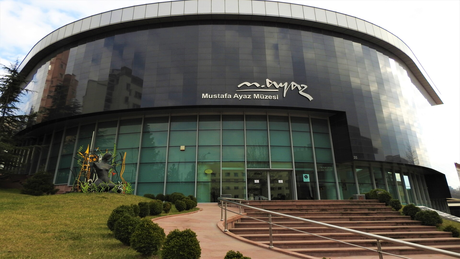 Mustafa Ayaz Vakfı Plastik Sanatlar Müzesi