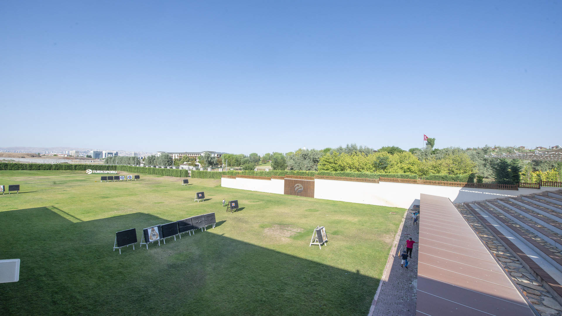 Geleneksel Sporlar Tesisi